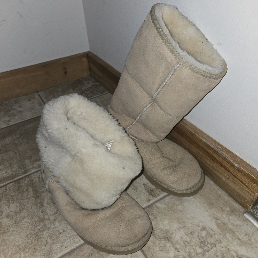 Ugg classic tall boots